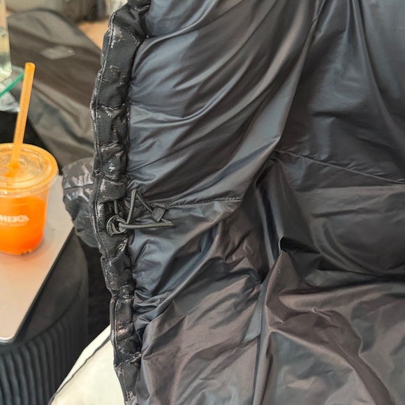 Moncler Black Patterned Jacket with Fur Trim - Picture 8 of 10